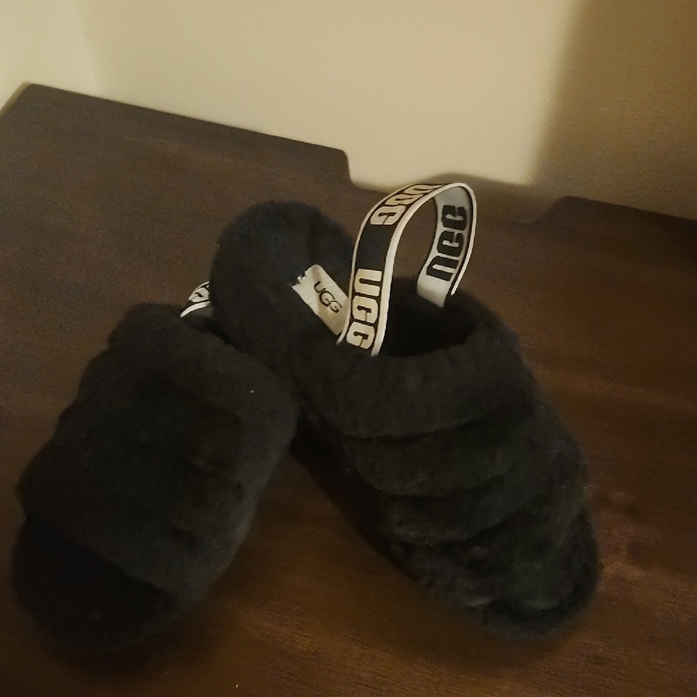 UGG Black Furry Logo-Back Slide Sandals - Picture 3 of 3